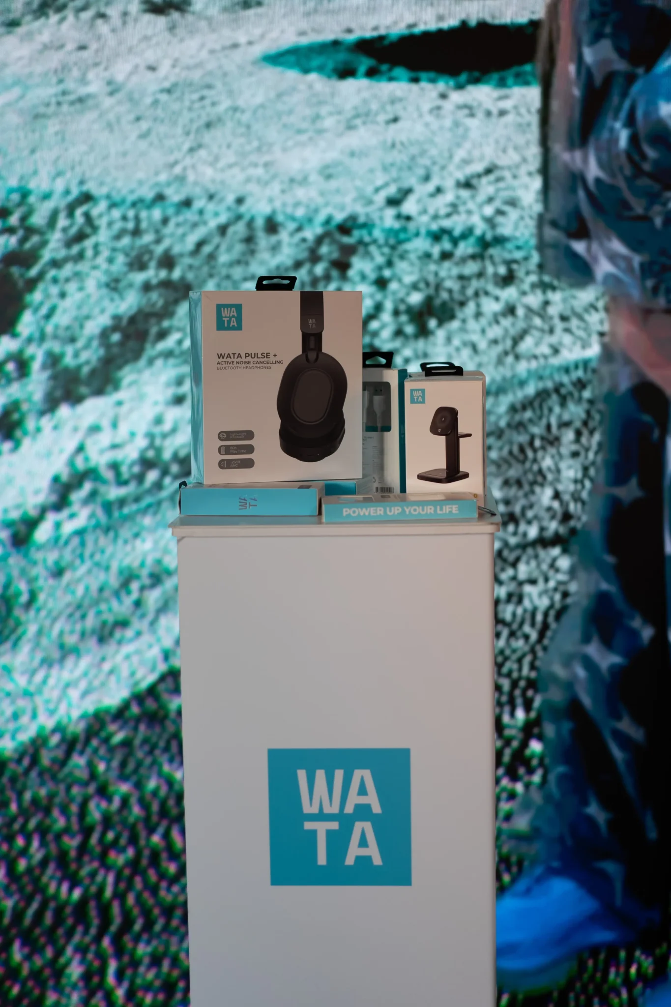 GET LOUD WATA